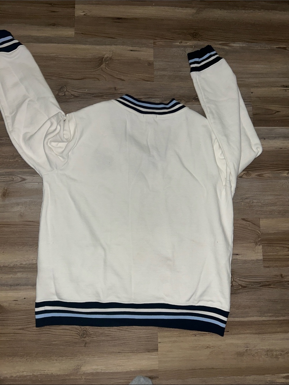 Polo by Ralph Lauren White V-Neck Pullover with Navy & Light Blue Trim - Picture 9 of 11